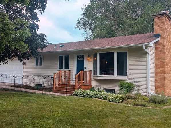 1126 Linden St S, Northfield, MN 55057