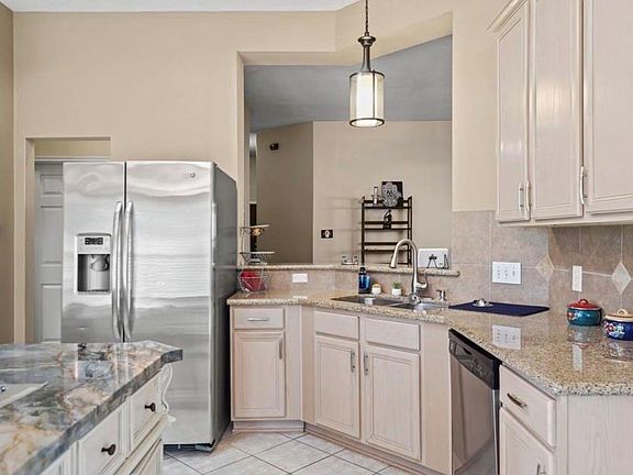 2nd image of 3103 Valley Ct