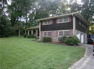 4960 Westridge Ln, Powder Springs, GA 30127