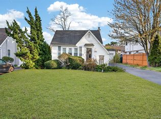 266 Neptune Avenue, West Babylon, NY 11704