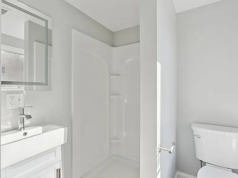 610 Congress St #6 — Photo 6