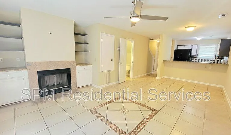 5116 Lampost Cir — Photo 7