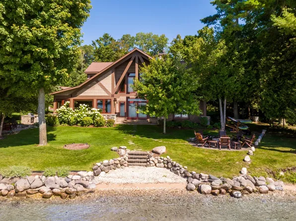 3463 N East Torch Lake Dr, Central Lake, MI 49622
