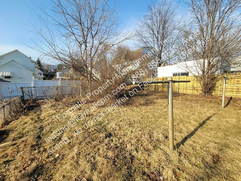 171 Almond Ln — Photo 12