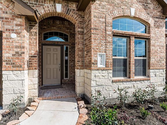 2nd image of 23231 Verita Ct