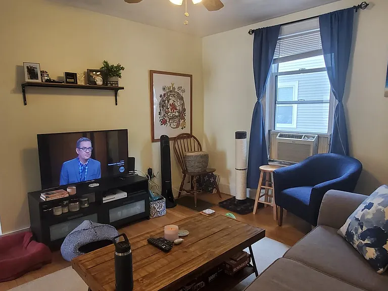 45 Vernon St — Photo 5