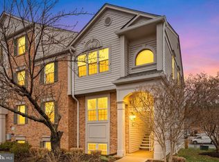 2800 Emma Lee St APT 101, Falls Church, VA 22042