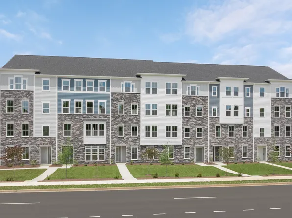 Picasso Plan, Laurel Oaks Condos