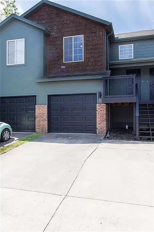 774 W Breeze Cv — Photo 3