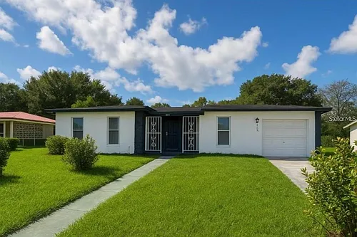 1048 Wakefield Cir Photo 1