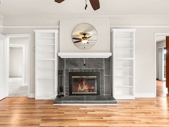 3rd image of 12434 SE 26th Ave