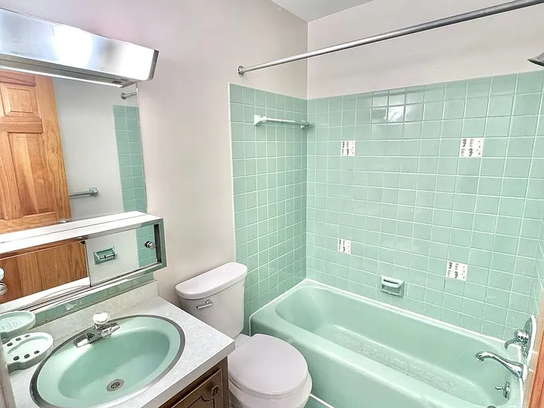 8325 Schantz Rd — Photo 12