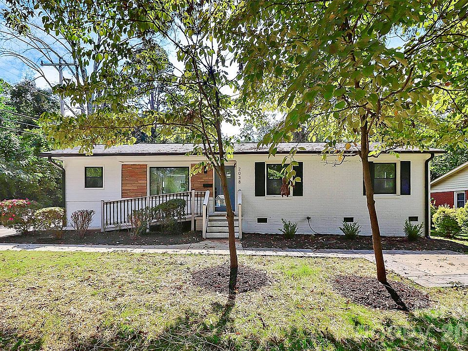 1st image of 2038 Sandhurst Dr
