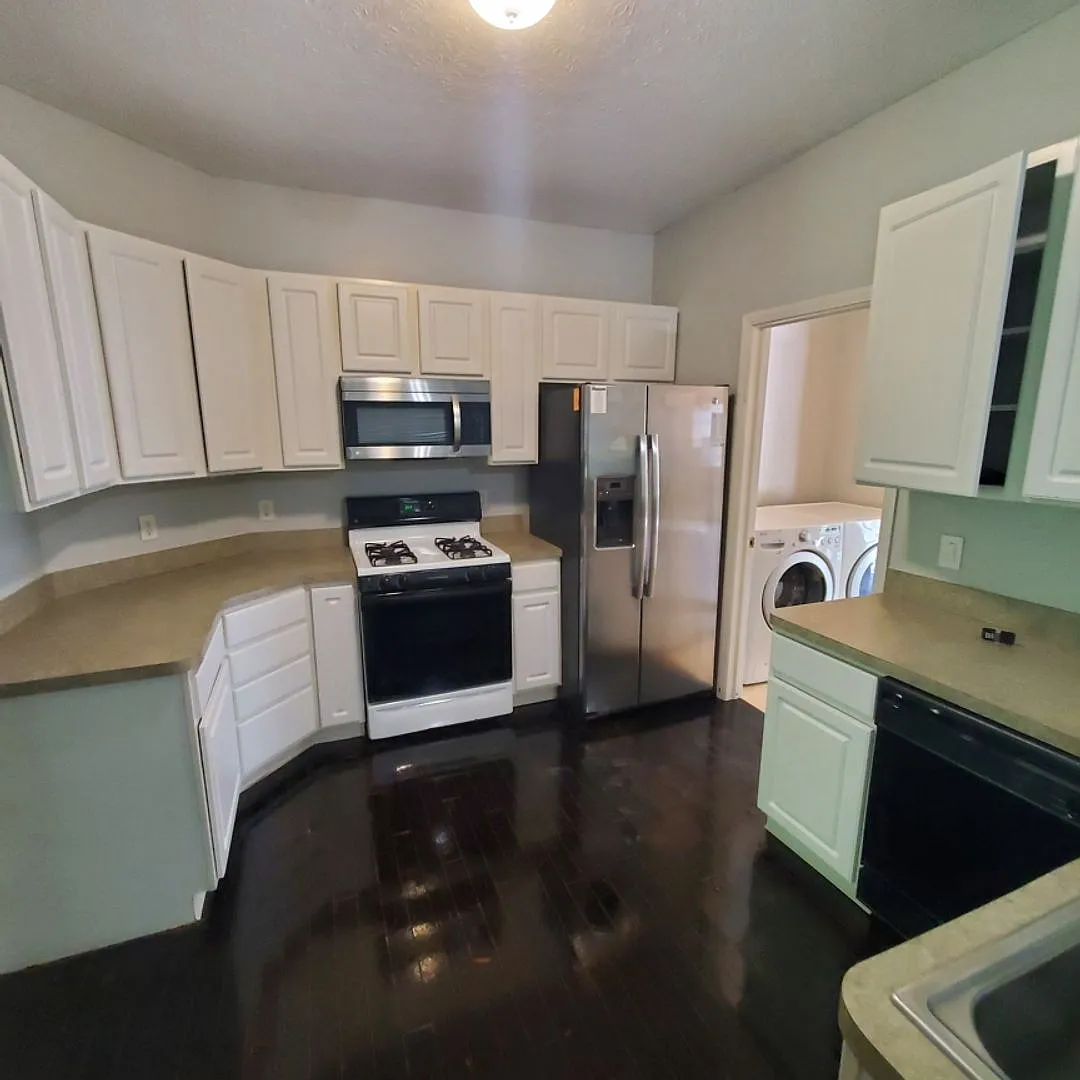 2643 Wyndgate Ct — Photo 1