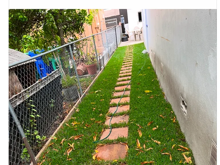 5170 SW 7th St — Photo 25