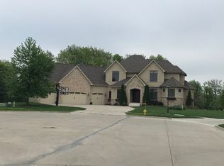 3805 Eagle Dr, Waukee, IA 50263