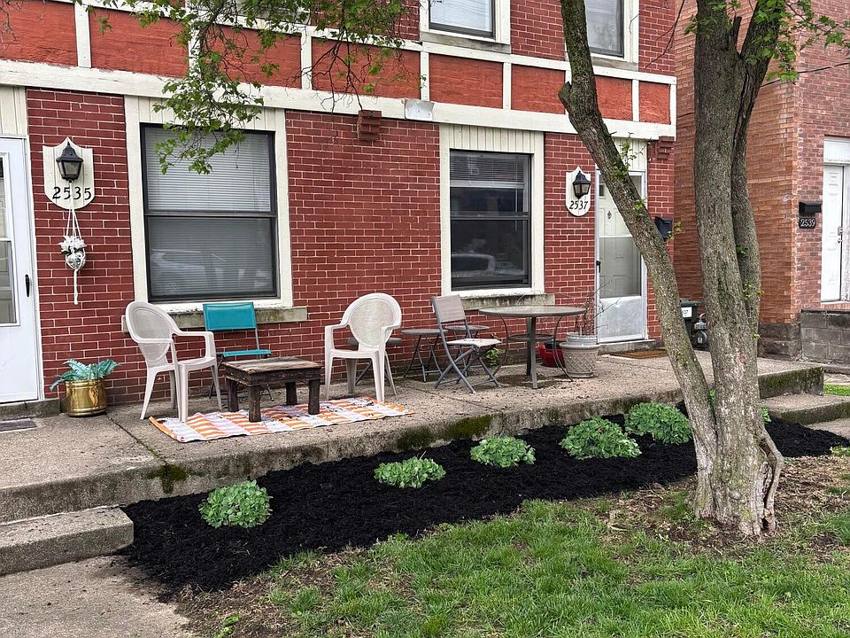 1st image of 2535-2537 Neil Ave