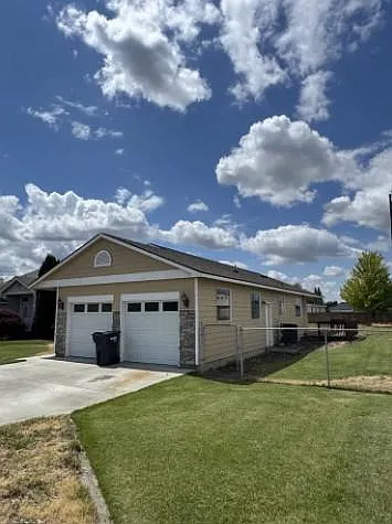 301 CASI CT — Photo 2
