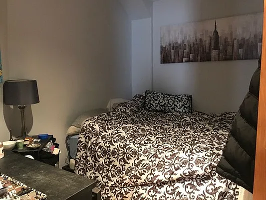 Rented by Friedman Roth Realty | media 25