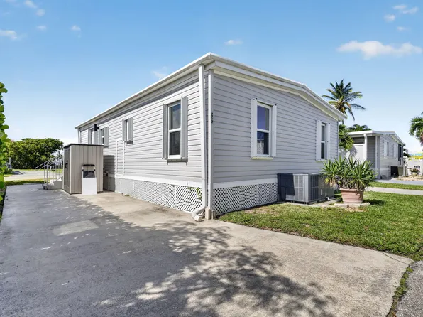 65 Relaxed Cir, Hypoluxo, FL 33462