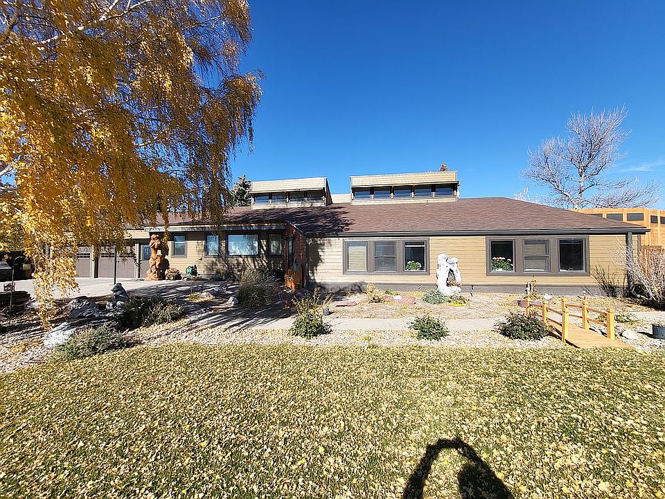 1st image of 635 Lincoln Way