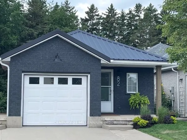 82 Orchid Cres, Kitchener, ON N2E 3N4