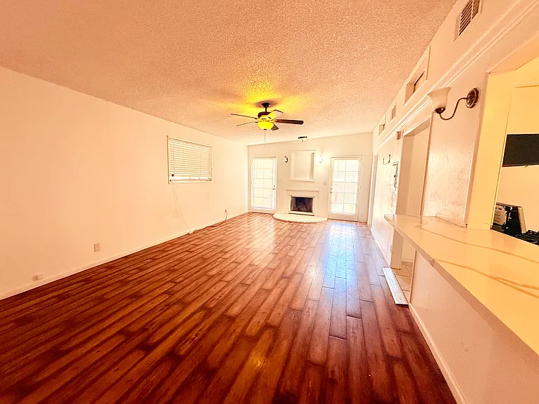 45503 Genoa Ave — Photo 12