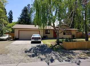 311 2nd St, Phoenix, OR 97535