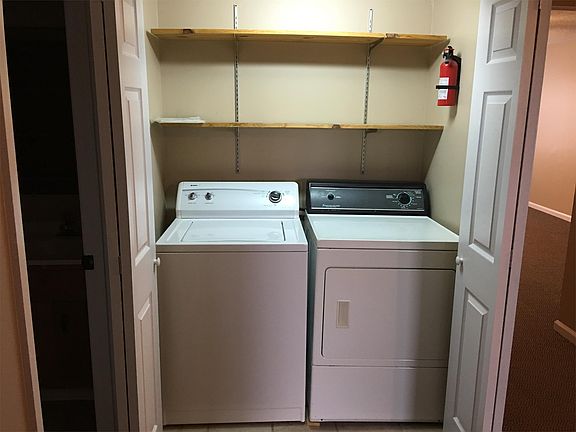 2nd image of 907 Hillwood Dr APT A