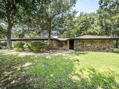 101 Hoover Ln, England, AR, 72046