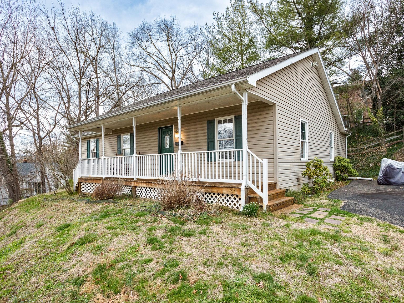 457 E 25th St, Buena Vista, VA 24416 MLS 137839 Zillow