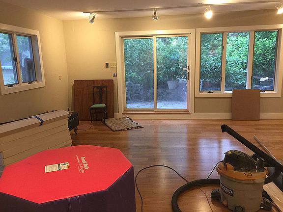 Studio space move out