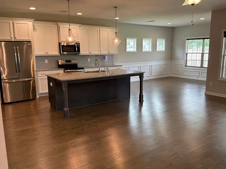 2128 Blue Beak Bnd — Photo 3
