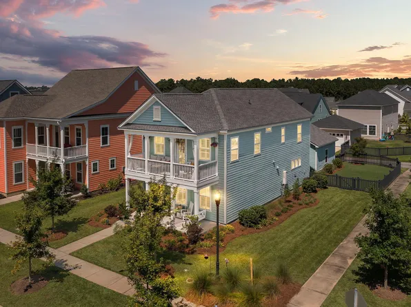 640 Van Buren Dr, Summerville, SC 29486