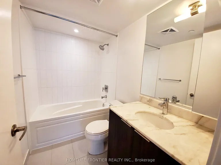 955 Bay St #1701 — Photo 14