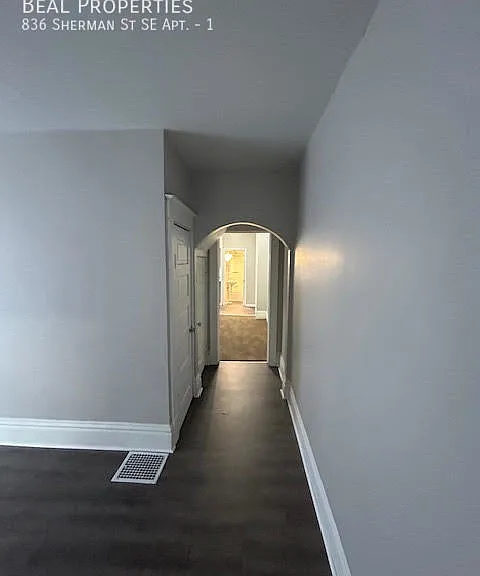 836 Sherman St SE #1 — Photo 12
