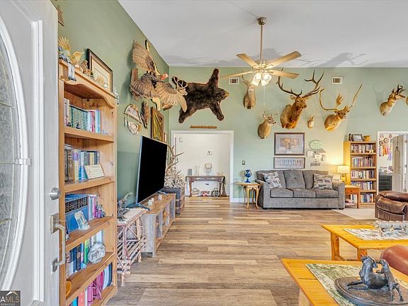 3rd image of 3843 Lewis Frasier Rd