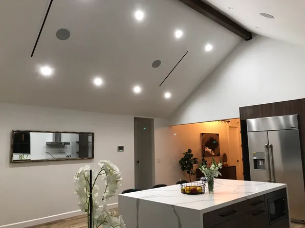 8700 Dorrington Ave, West Hollywood, CA 90048