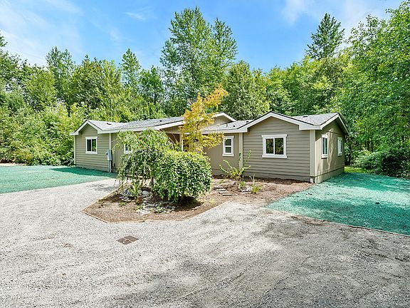 2nd image of 4408 72nd St E