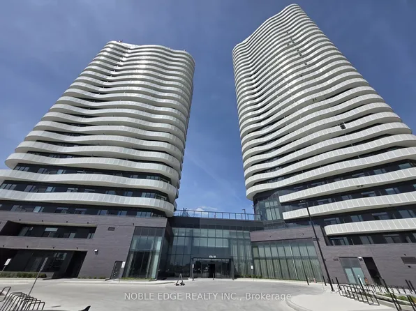 10 Flavelle Trl, Vaughan, ON