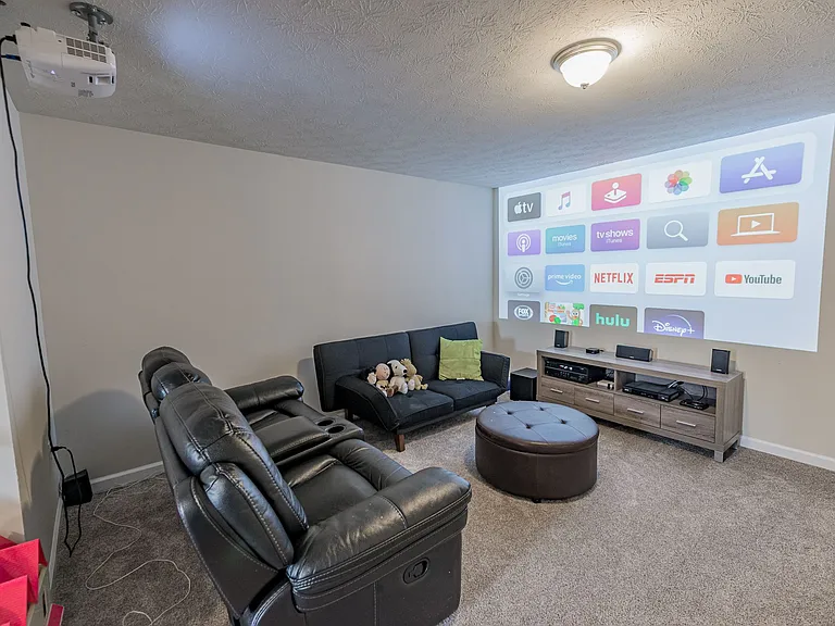210 Summerfield Dr — Photo 13