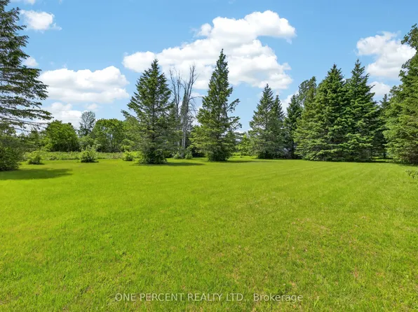 918 Black Rd, North Grenville, ON K0G 1T0