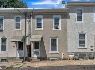 404 Delmar St, Philadelphia, PA 19128