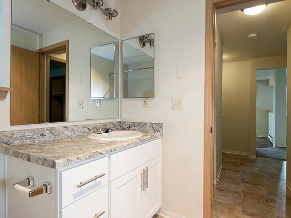 5th image of 7111 62nd Avenue Ct W APT D