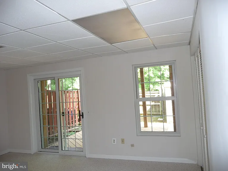 7665 Sheffield Village Ln — Photo 22