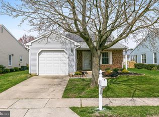 21 Emory Ln, Mount Laurel, NJ 08054