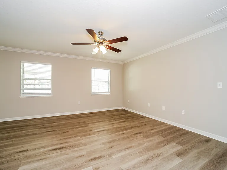 116 River Cove Cir — Photo 4