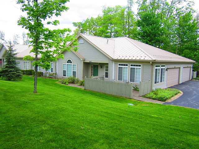 1st image of 12004 Dawn Dr