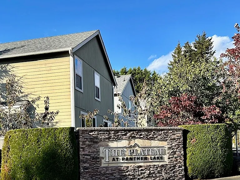 11447 SE 195th Pl — Photo 2