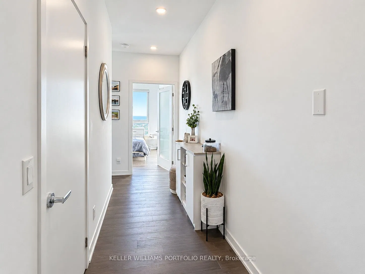 2 bed, $3,500 — Photo 2